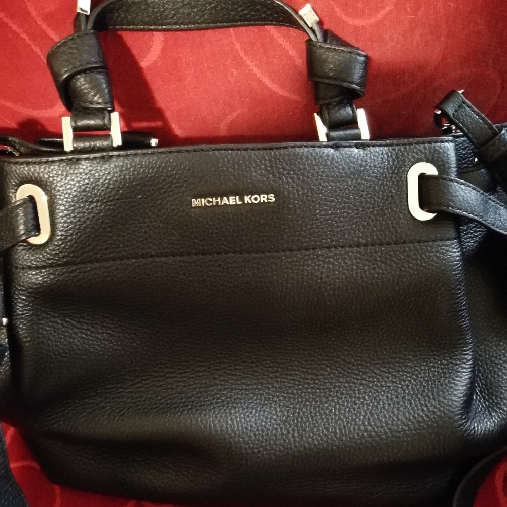 Michael Kors Greta Handbag